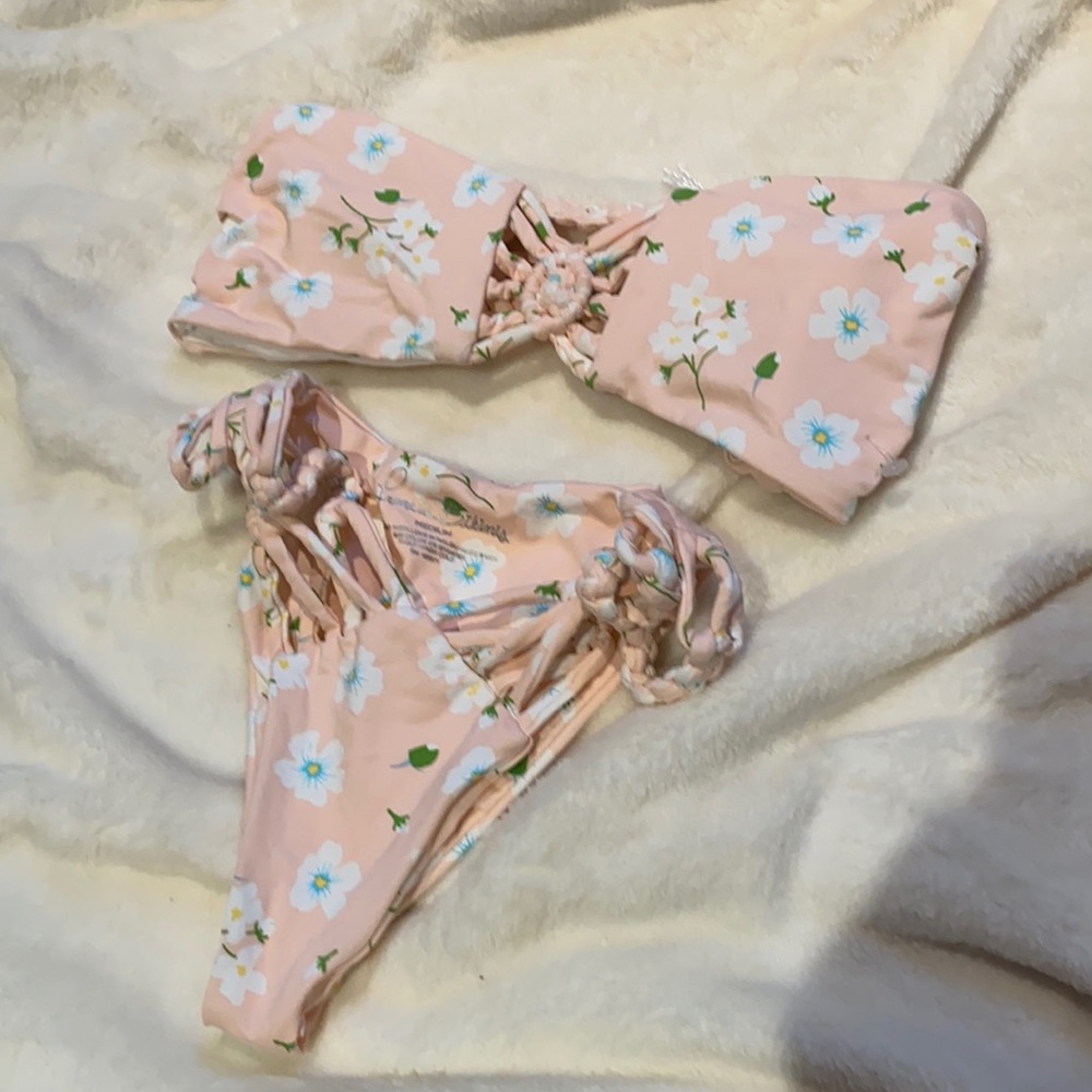 Frankies bikinis set